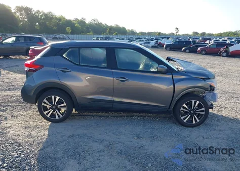 2019 Nissan Kicks Sv from USA, damaged, VIN 3N1CP5CU9KL552626